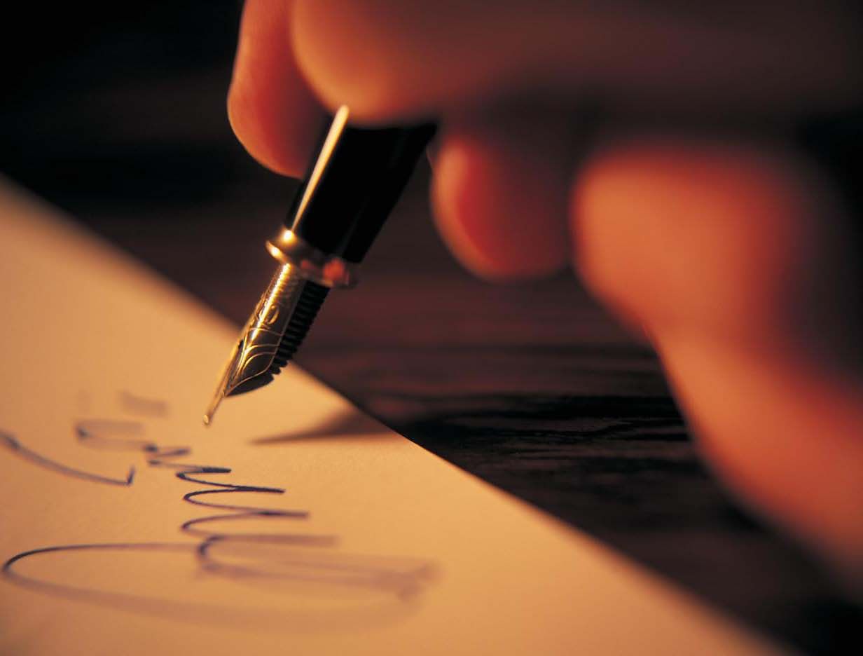 Poesia: 5 autores contemporâneos que você precisa conhecer! Poesia: 5 autores contemporâneos que você precisa conhecer!
